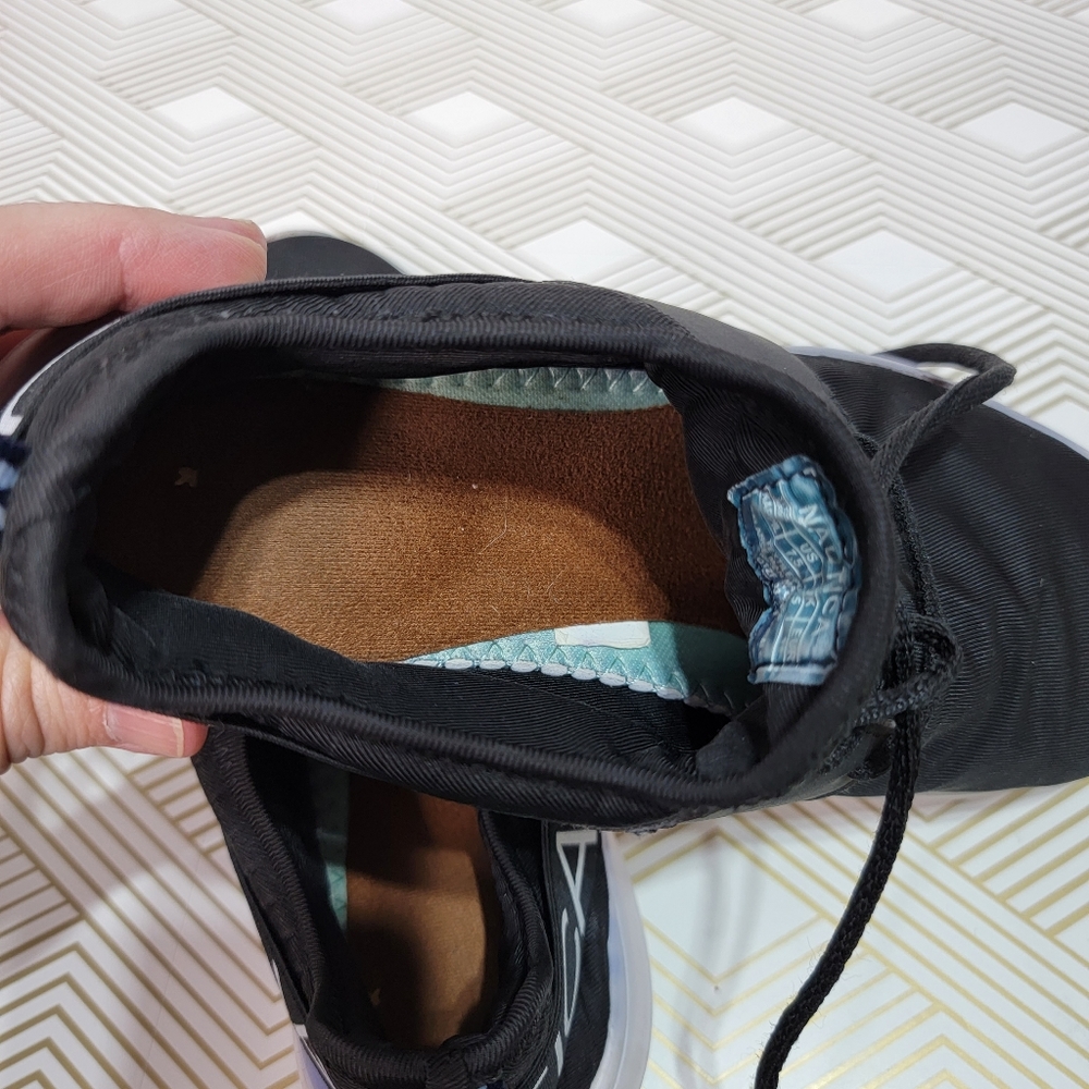 Nautica Kappil Women's Size 7.5 Black White Logo Slip on Comfort Sneakers Laces. - Picture 9 of 9